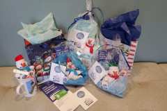 2021-Xmas-Drop-Gift-bag-display